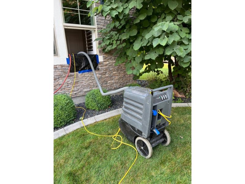 ventilation for floor board water damage